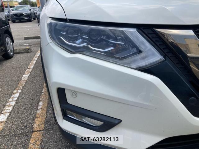 Nissan X-TRAIL 2020-10 8318268-11