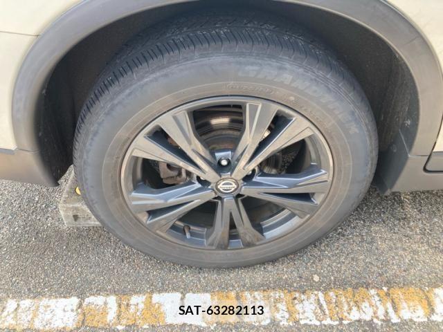 Nissan X-TRAIL 2020-10 8318268-6