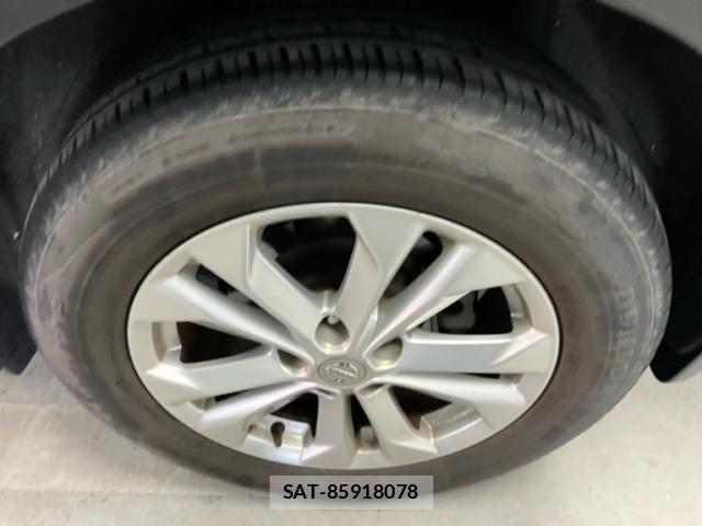 Nissan X-TRAIL 2016-03 8318283-10
