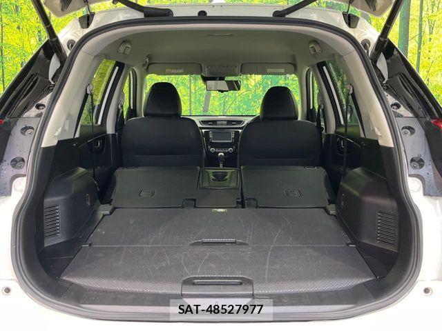 Nissan X-TRAIL 2019-07 8338622-9