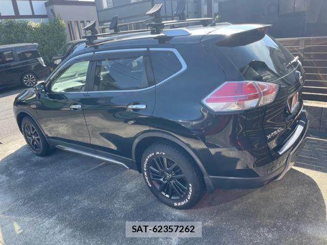 Nissan X-TRAIL 2016-04 8338624-2