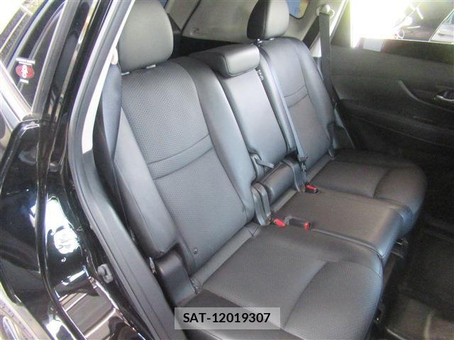 Nissan X-TRAIL 2019-01 8338618-11