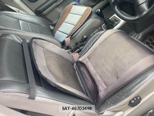 Nissan X-TRAIL 2005-08 8338634-15