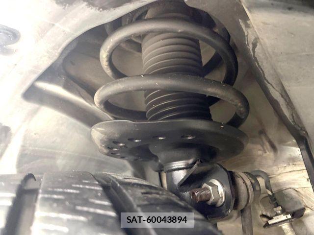 Nissan X-TRAIL 2012-05 8334888-19