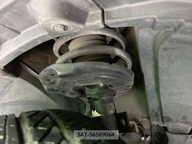 Nissan X-TRAIL 2014-01 8338623-19