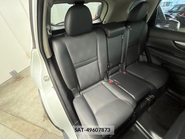 Nissan X-TRAIL 2019-02 8338619-8