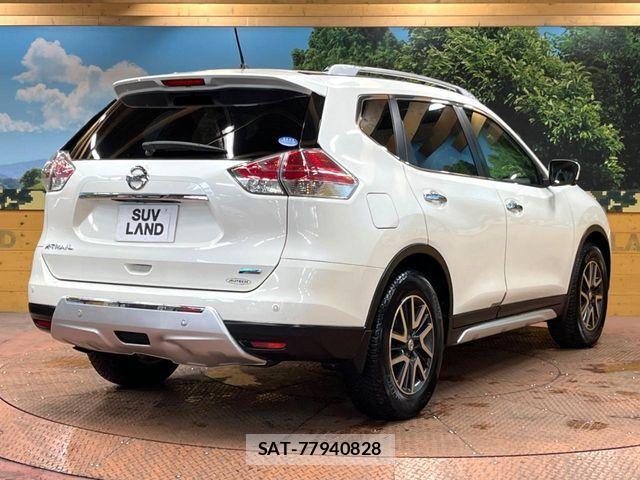 Nissan X-TRAIL 2014-06 8338630-16