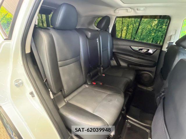 Nissan X-TRAIL 2017-08 8338625-11