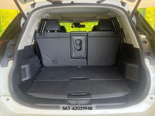 Nissan X-TRAIL 2017-08 8338625-12