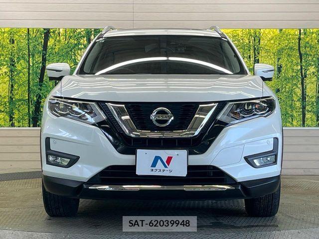 Nissan X-TRAIL 2017-08 8338625-15