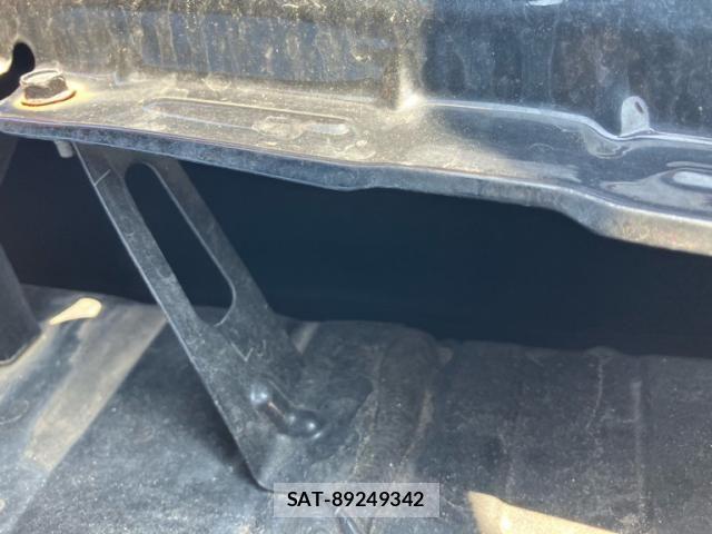 Nissan X-TRAIL 2017-05 8338629-23