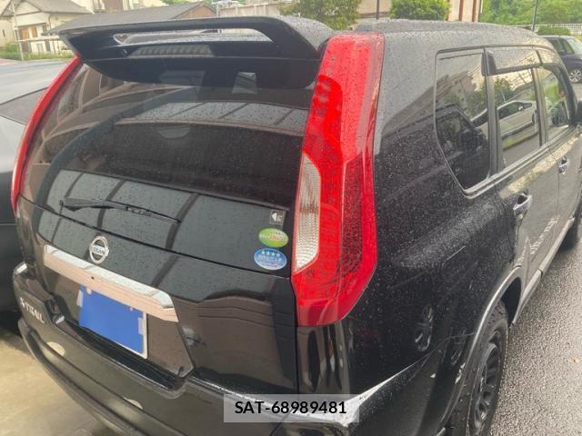 Nissan X-TRAIL 2013-05 8338632-3