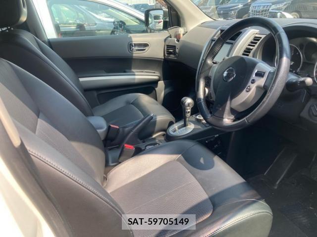 Nissan X-TRAIL 2009-10 8338633-12