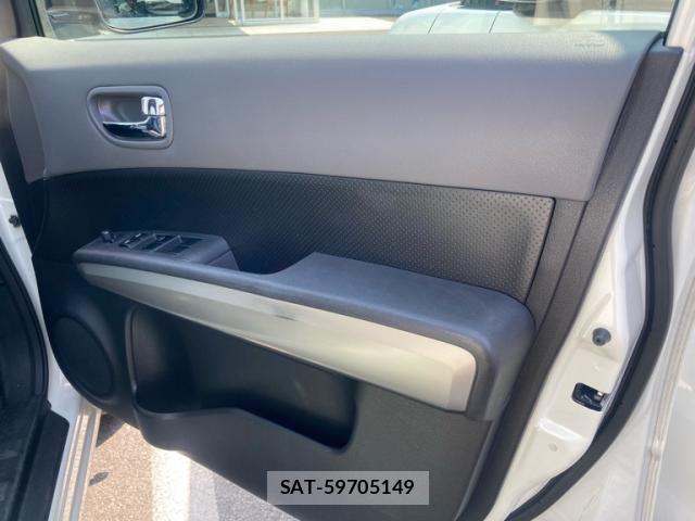 Nissan X-TRAIL 2009-10 8338633-13