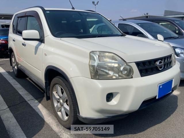 Nissan X-TRAIL 2009-10 8338633-3
