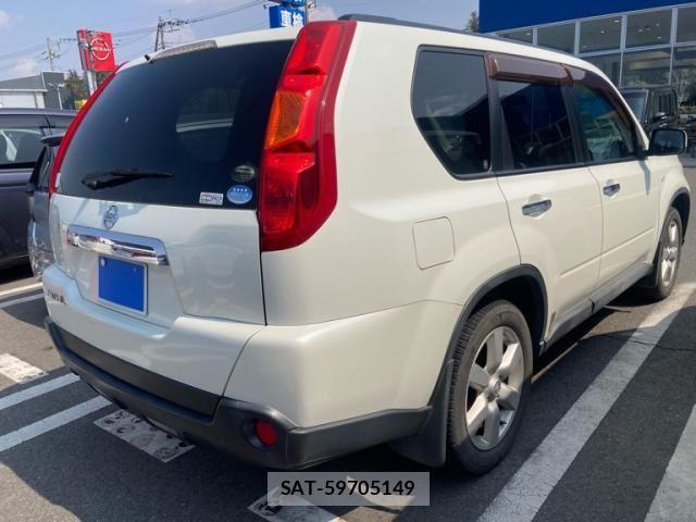 Nissan X-TRAIL 2009-10 8338633-8