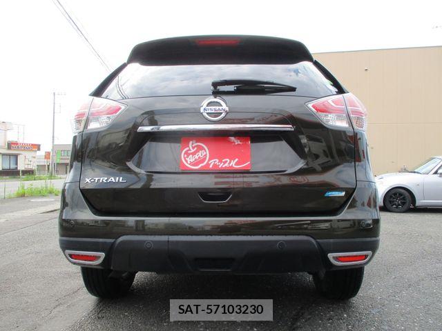 Nissan X-TRAIL 2015-08 8338631-4