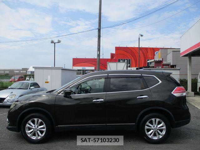 Nissan X-TRAIL 2015-08 8338631-8