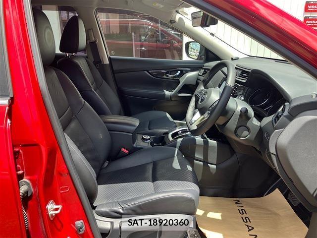 Nissan X-TRAIL 2018-09 8355941-10