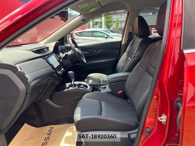 Nissan X-TRAIL 2018-09 8355941-13