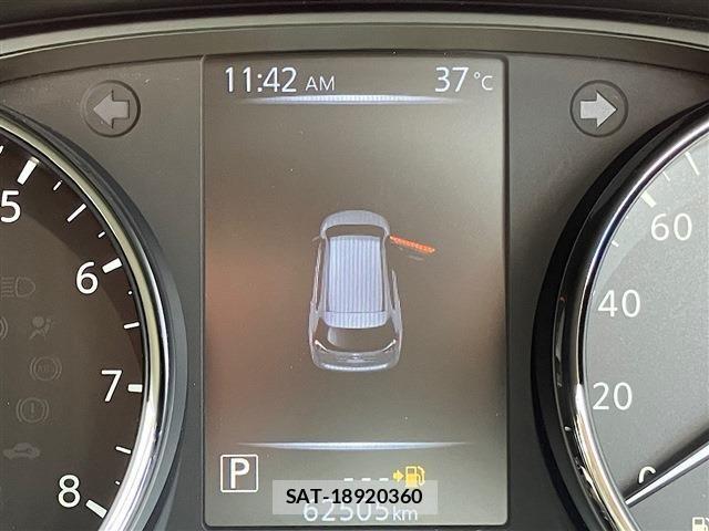 Nissan X-TRAIL 2018-09 8355941-22