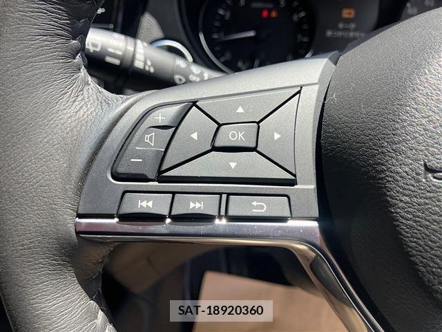 Nissan X-TRAIL 2018-09 8355941-28