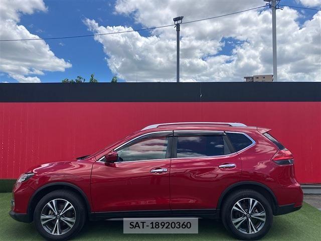 Nissan X-TRAIL 2018-09 8355941-4