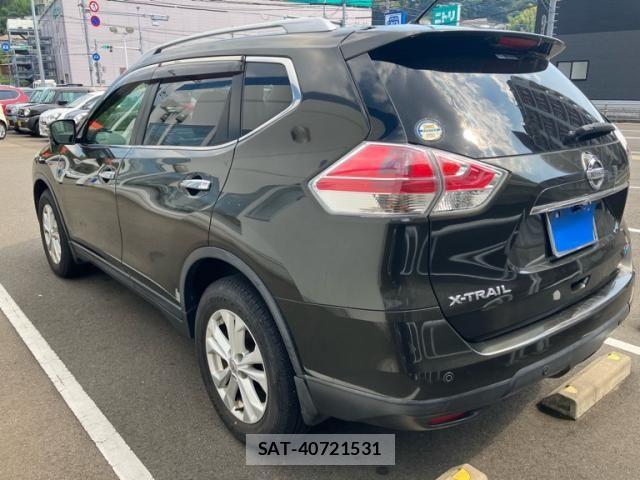 Nissan X-TRAIL 2014-06 8355944-3