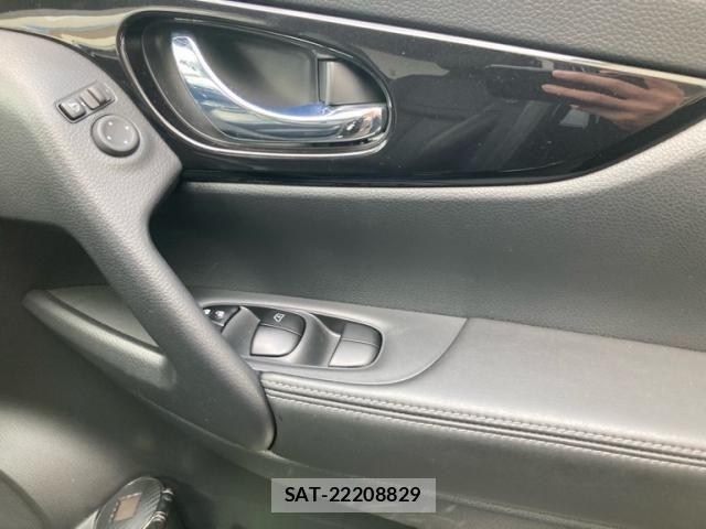 Nissan X-TRAIL 2021-09 8355938-12