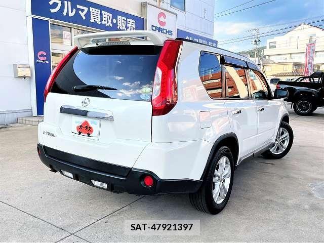 Nissan X-TRAIL 2012-01 8355942-2