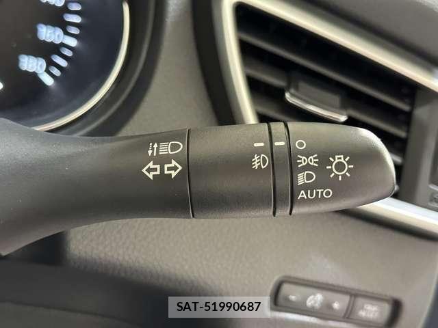 Nissan X-TRAIL 2016-08 8355940-12