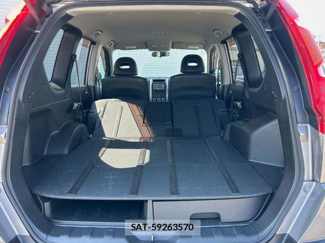 Nissan X-TRAIL 2010-03 8355945-13