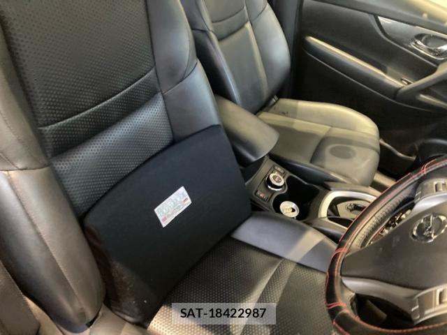 Nissan X-TRAIL 2015-02 8355939-12