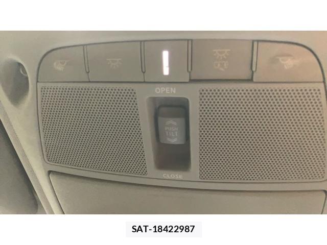 Nissan X-TRAIL 2015-02 8355939-22