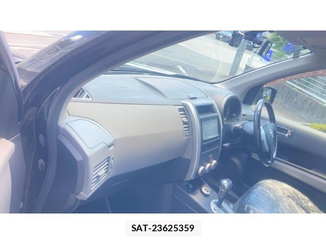 Nissan X-TRAIL 2007-12 8355946-16