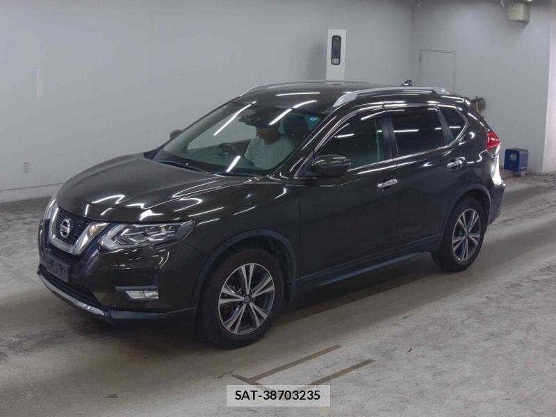 Nissan X-TRAIL 2019-02 8232530-3