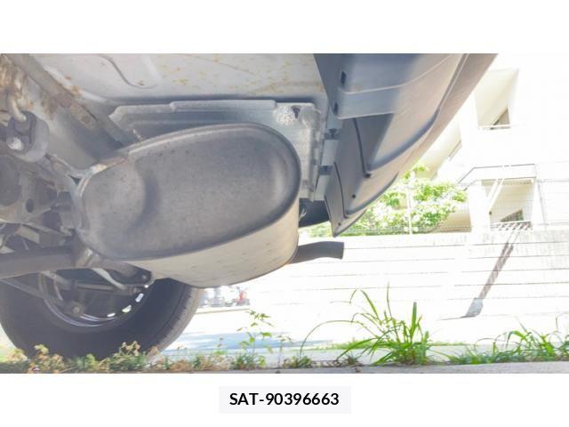 Nissan X-TRAIL 2006-09 8369954-22