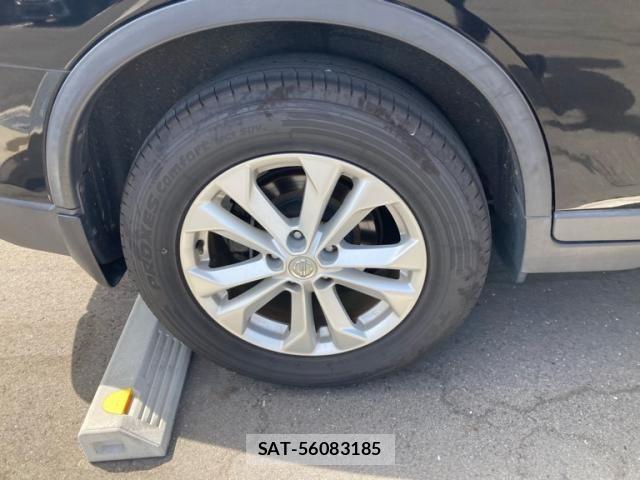 Nissan X-TRAIL 2016-10 8369944-6