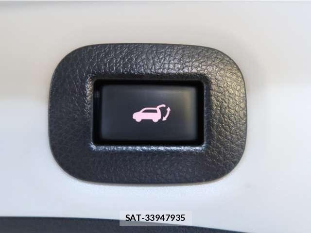 Nissan X-TRAIL 2018-09 8369935-20