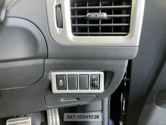 Nissan X-TRAIL 2011-02 8369942-17