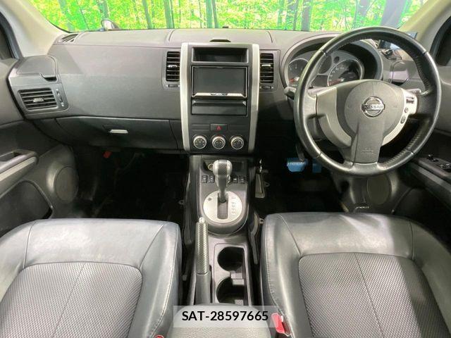 Nissan X-TRAIL 2010-03 8369950-1