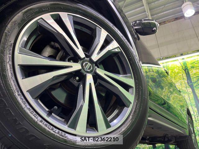 Nissan X-TRAIL 2018-02 8369932-13