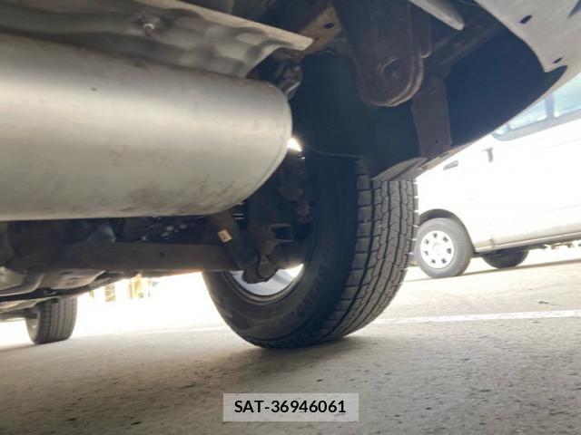 Nissan X-TRAIL 2014-03 8369948-11