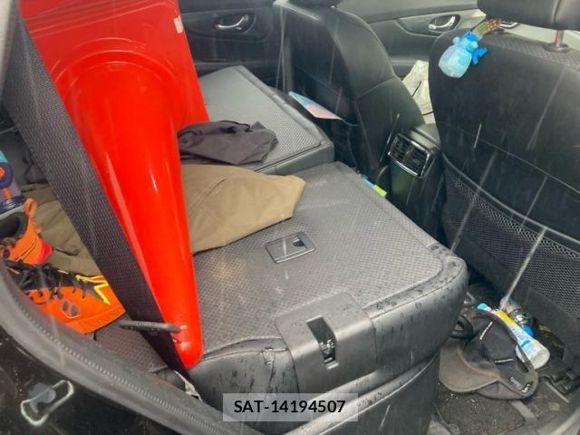 Nissan X-TRAIL 2014-02 8369947-13