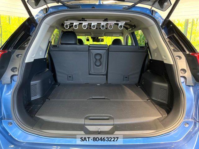 Nissan X-TRAIL 2019-10 8369933-9