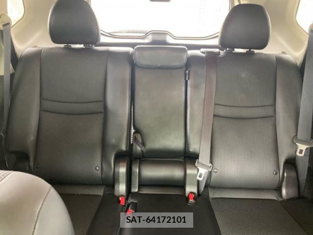Nissan X-TRAIL 2018-02 8369937-24