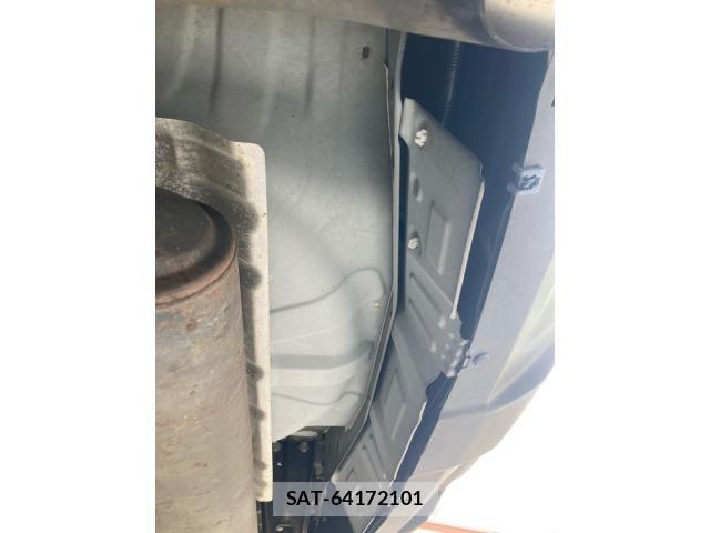Nissan X-TRAIL 2018-02 8369937-25