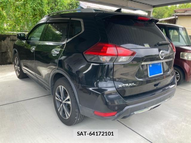 Nissan X-TRAIL 2018-02 8369937-3