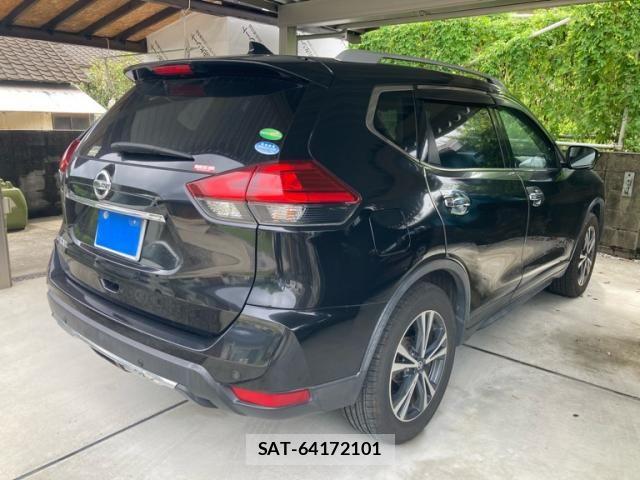 Nissan X-TRAIL 2018-02 8369937-4