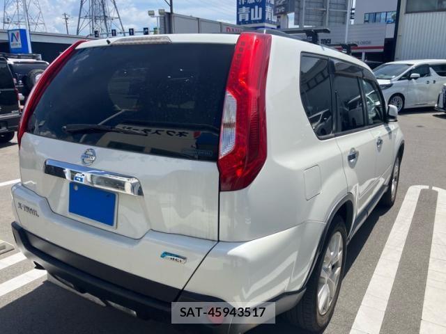 Nissan X-TRAIL 2010-07 8369945-2